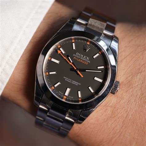 rolex milgauss black dial review.